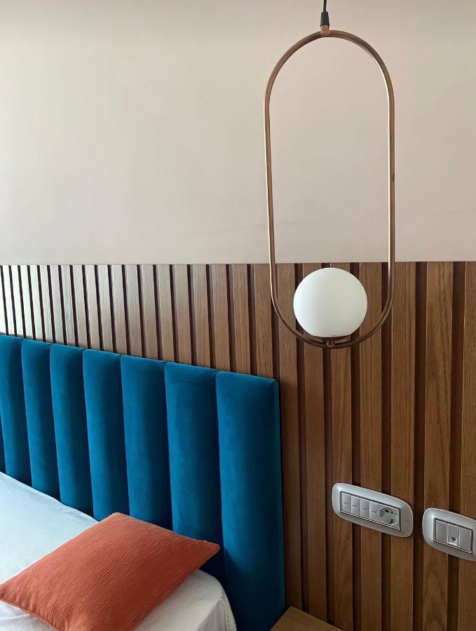 Coco Hotel Tirana Eksteriør billede